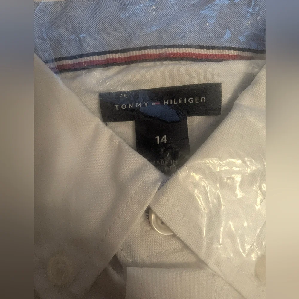 Tommy Hilfiger Boys Classic White Oxford Button Down Dress Shirt Nwt Size 14